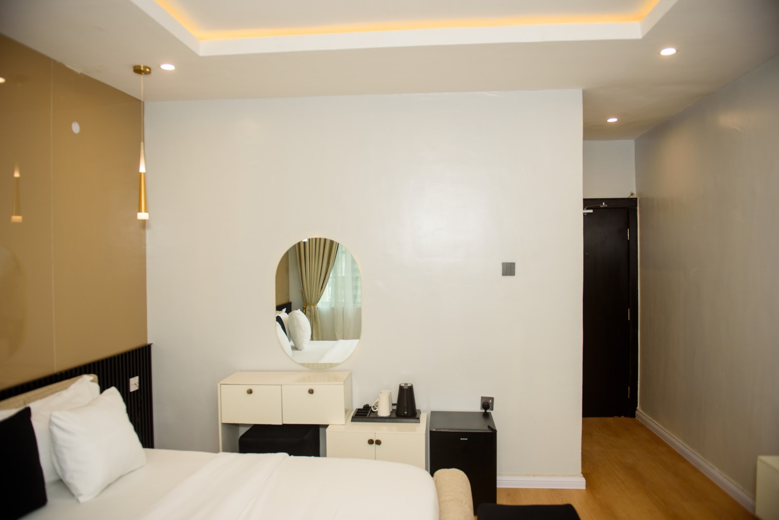 Room Image 2