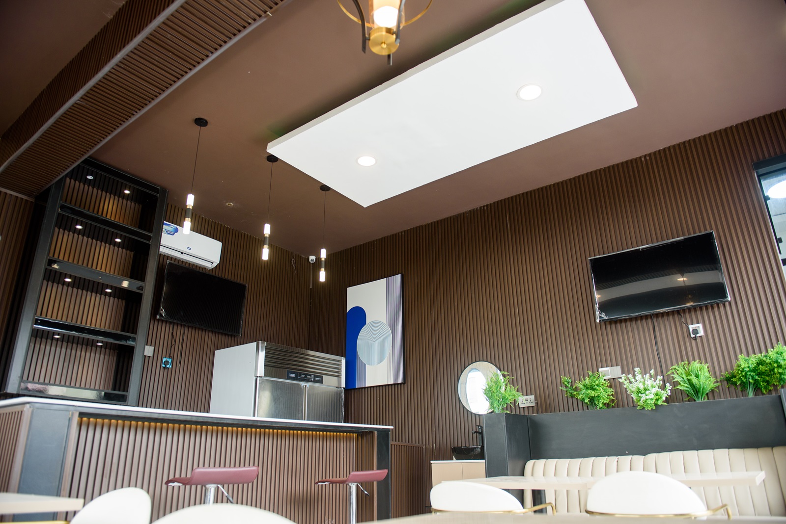 Hotel Gallery Image 1